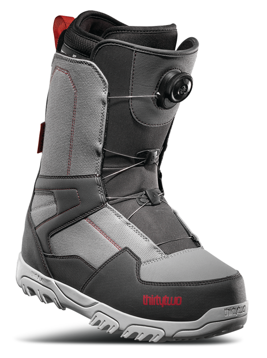 32 shifty snowboard boots with BOA