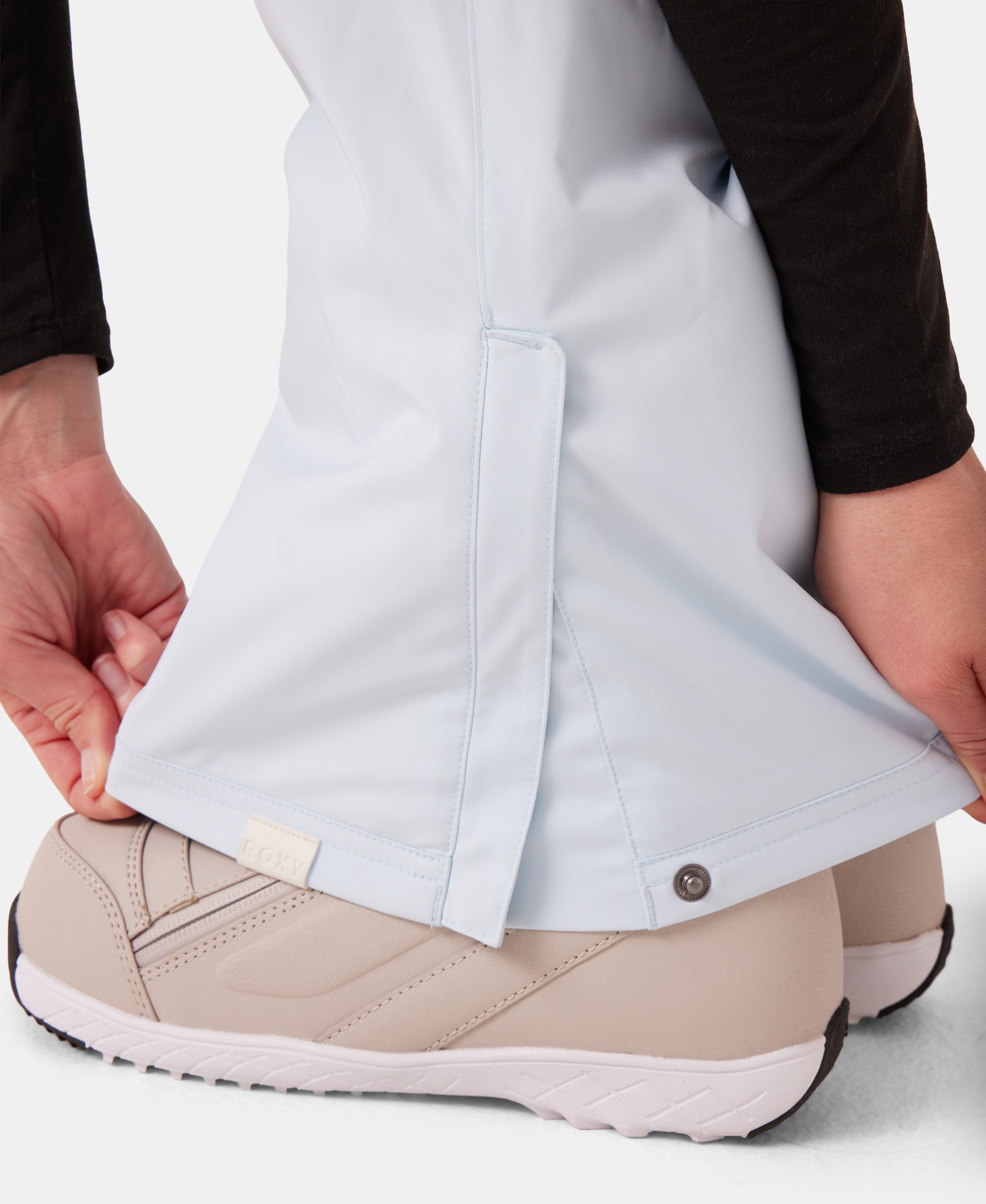 Roxy Backyard Snow Pants - 88 Gear