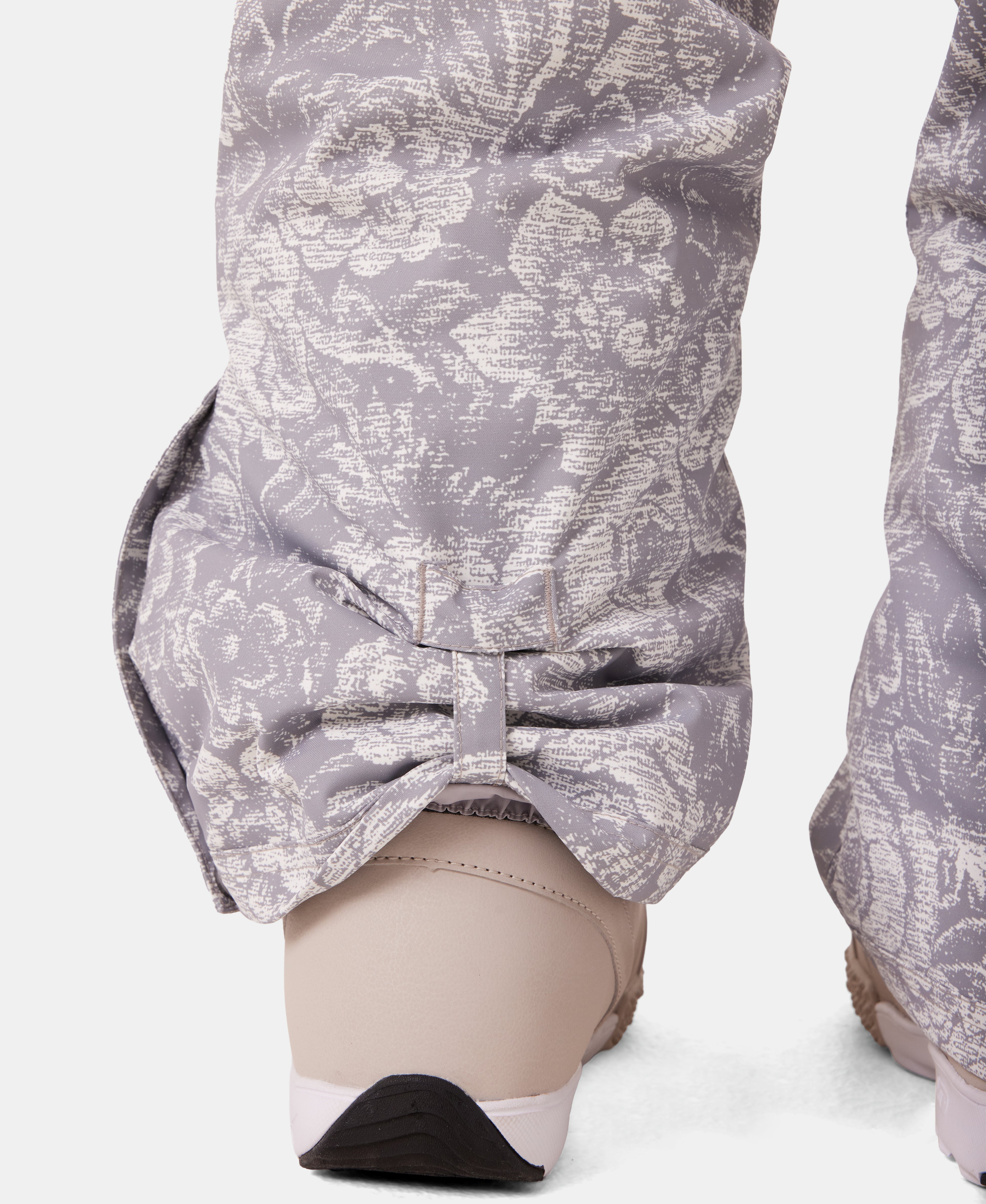 Roxy Backyard Snow Pants - 88 Gear