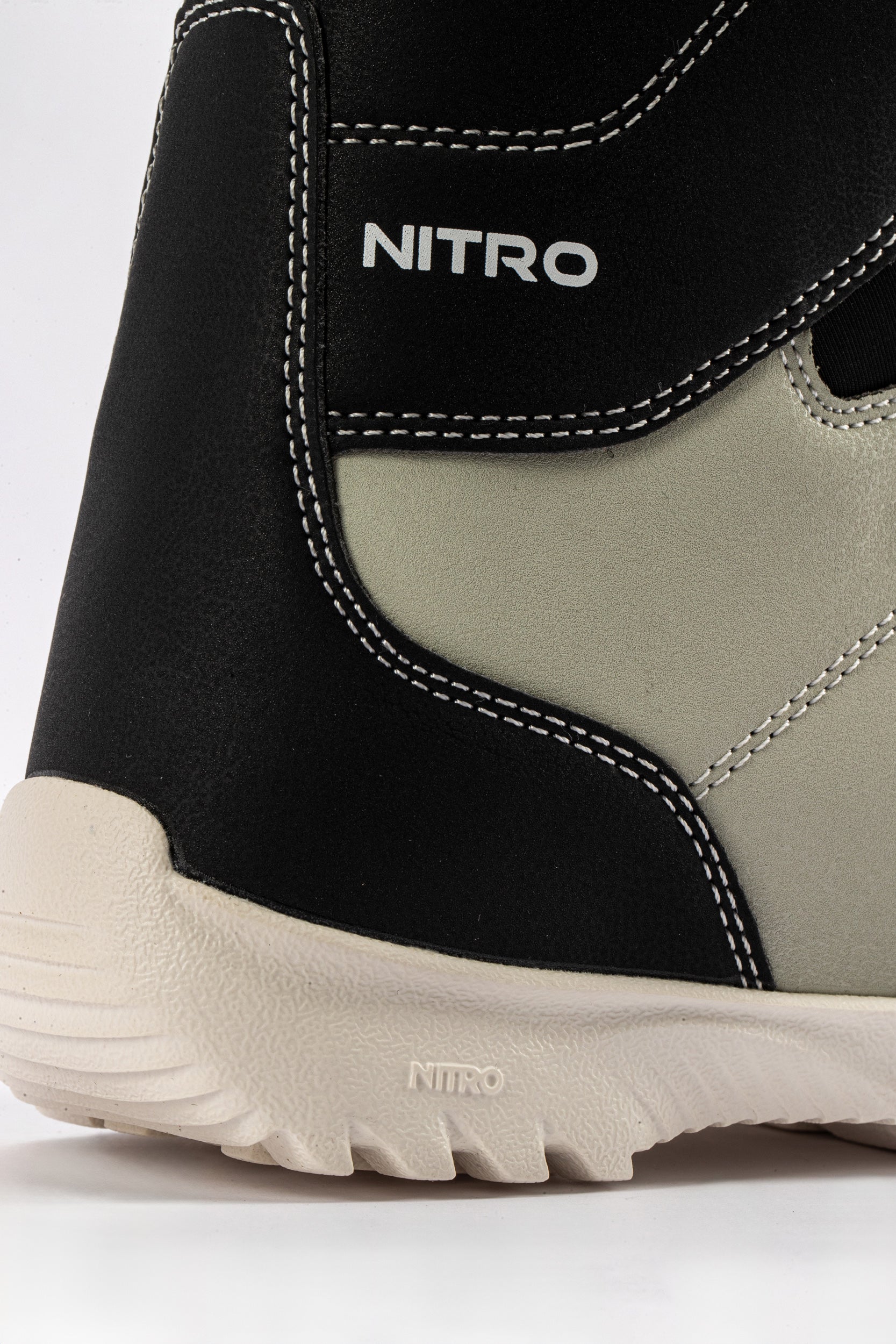 Nitro Droid BOA Youth Snowboard Boots 2027 - 88 Gear