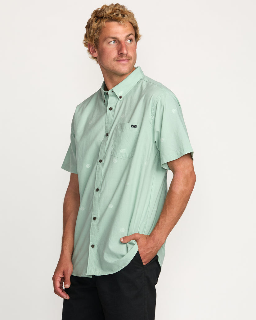billabong dress shirt Billabong Men's All Day Stripe Short Sleeve Shirt