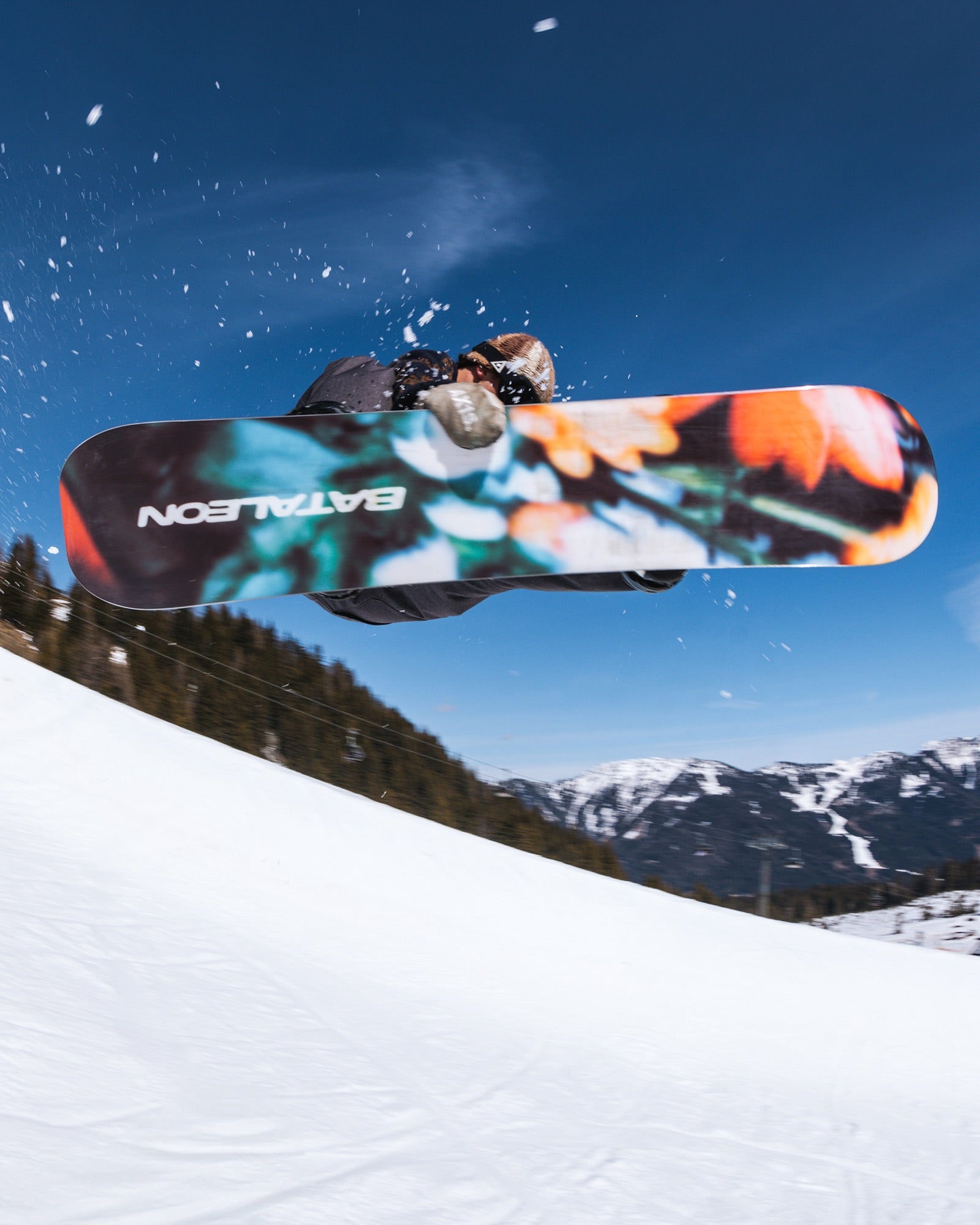 Bataleon Tornado x Beyond Medals Men's Snowboard - 88 Gear