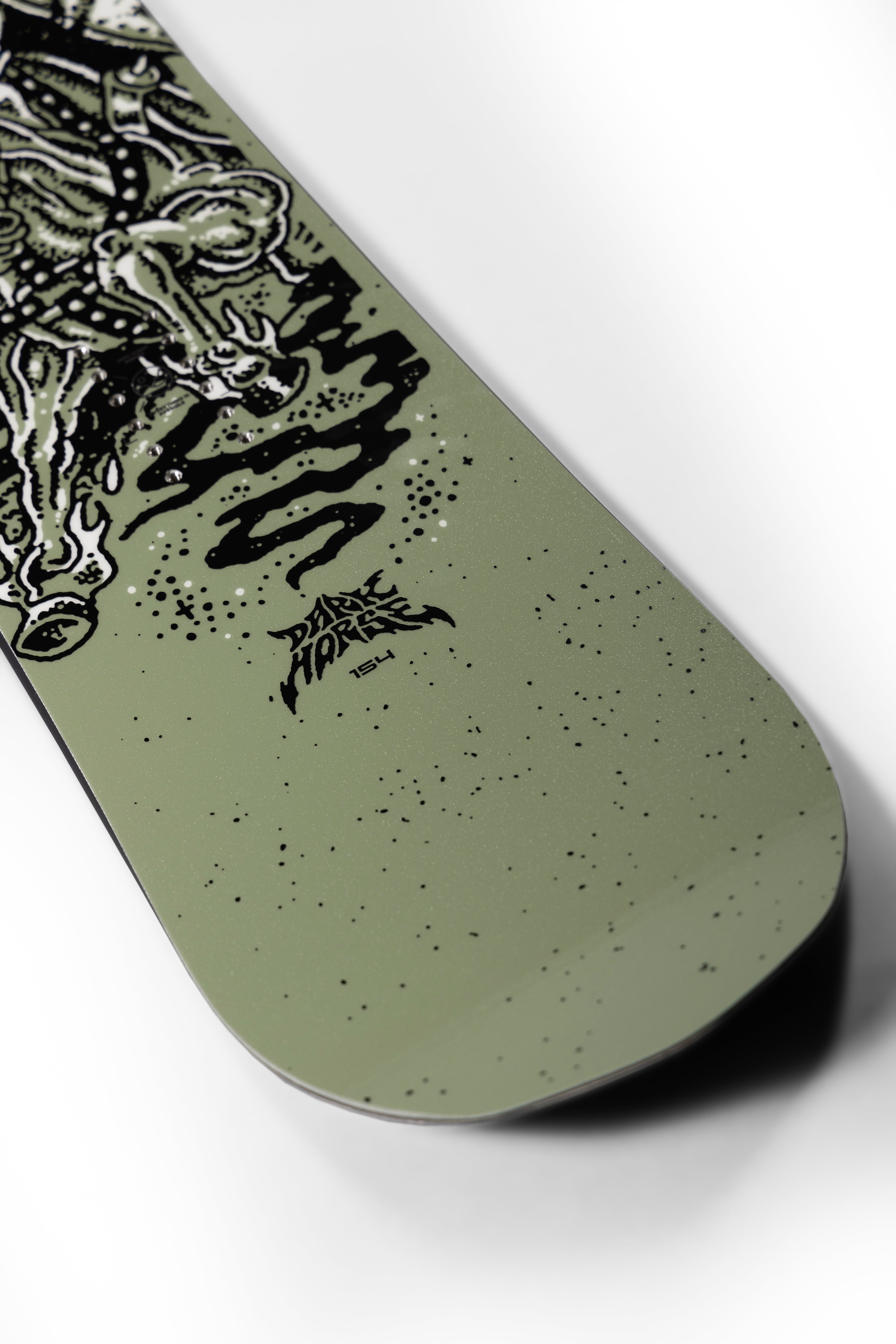 nitro dark horse snowboard Capita Dark Horse Snowboard 2026 152