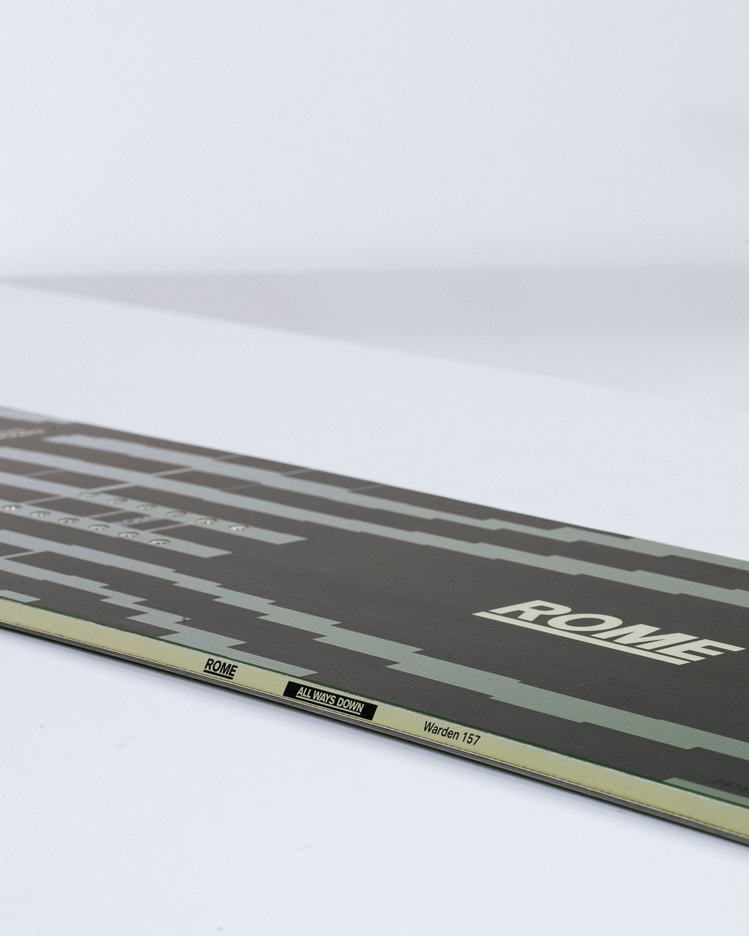 Rome Warden Snowboard 2026 - 88 Gear