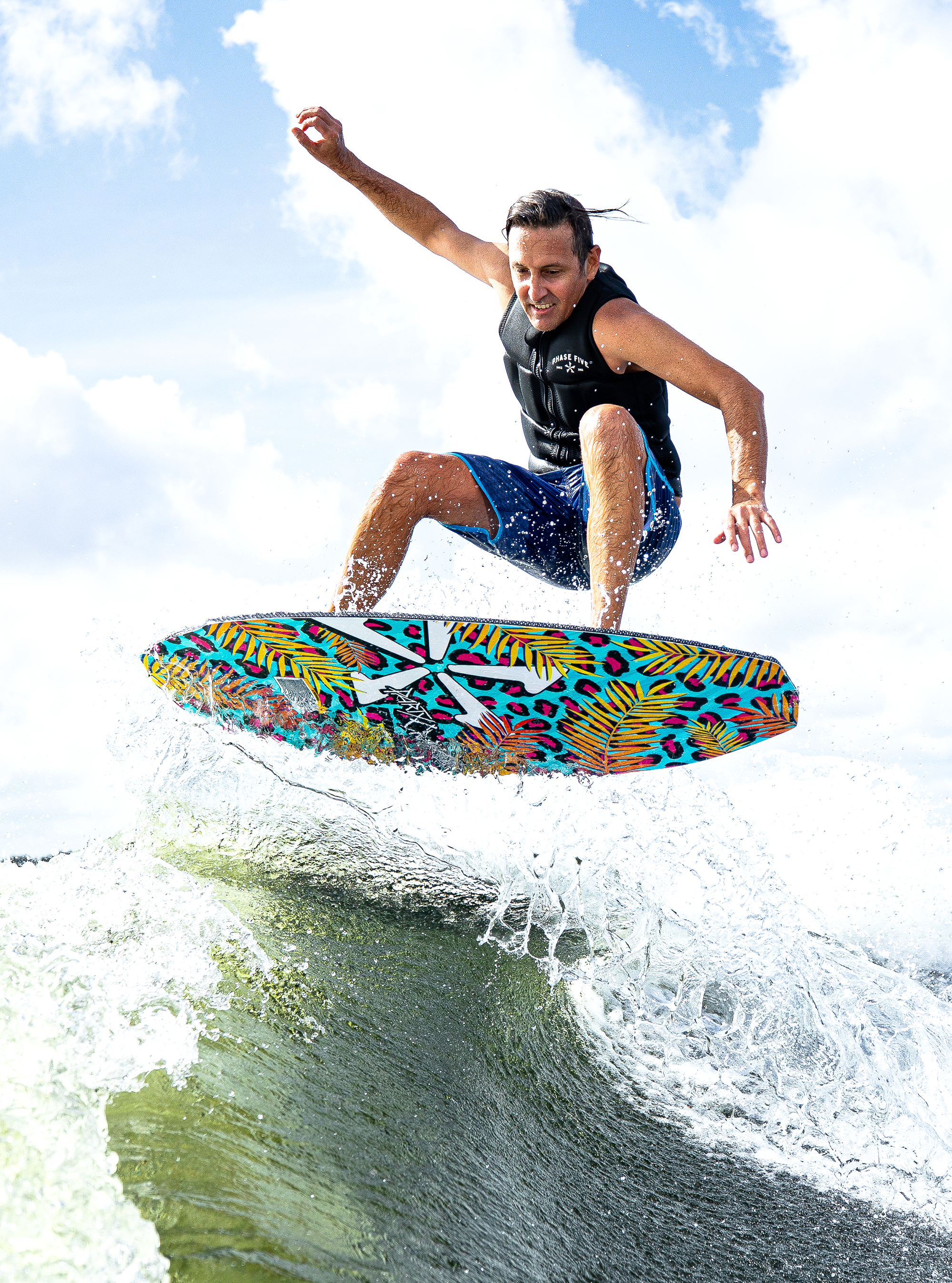 Phase Five Party Crasher Wakesurf Board 2025 - 88 Gear