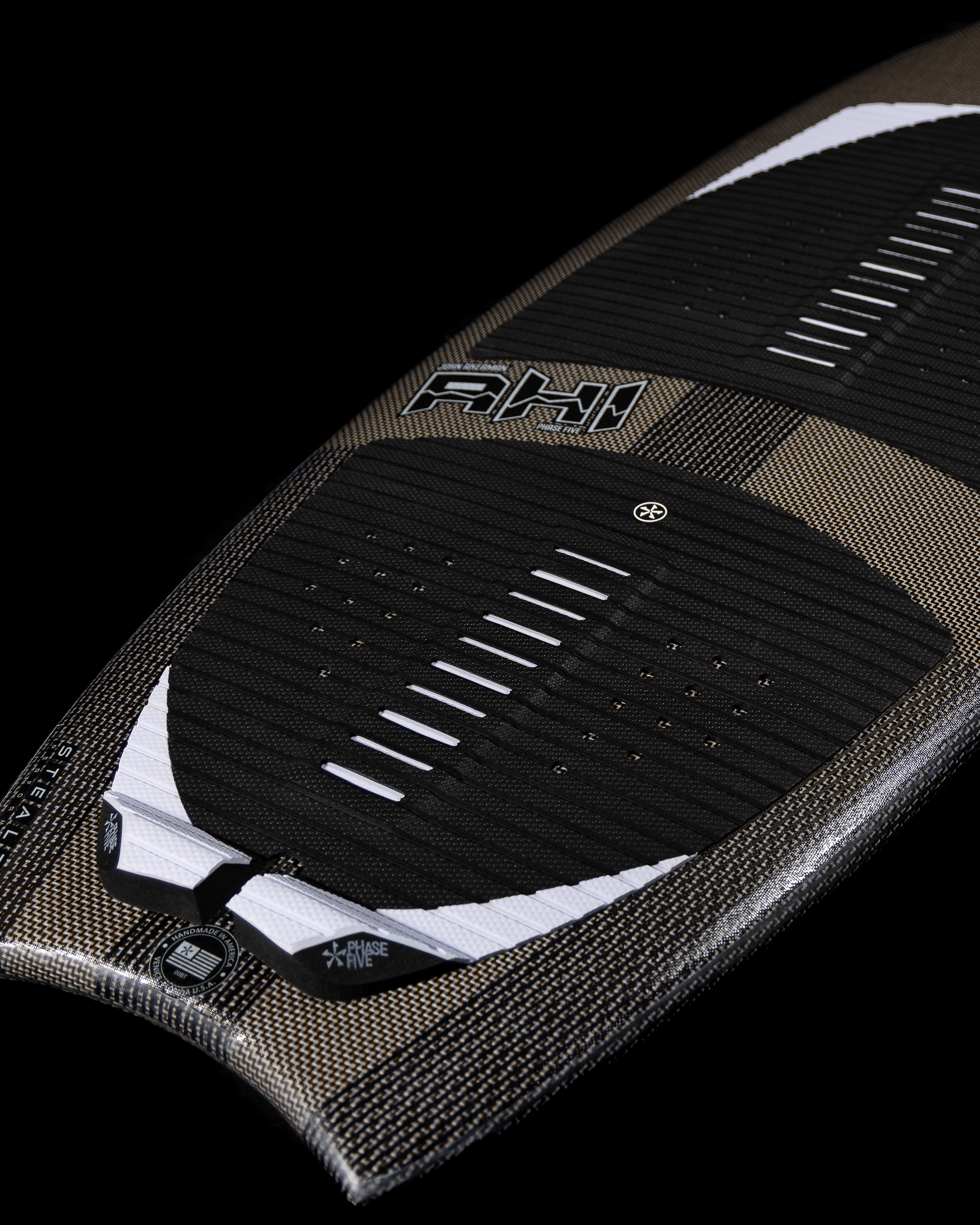 Phase Five Ahi Stealth Wakesurf Board 2026 - 88 Gear