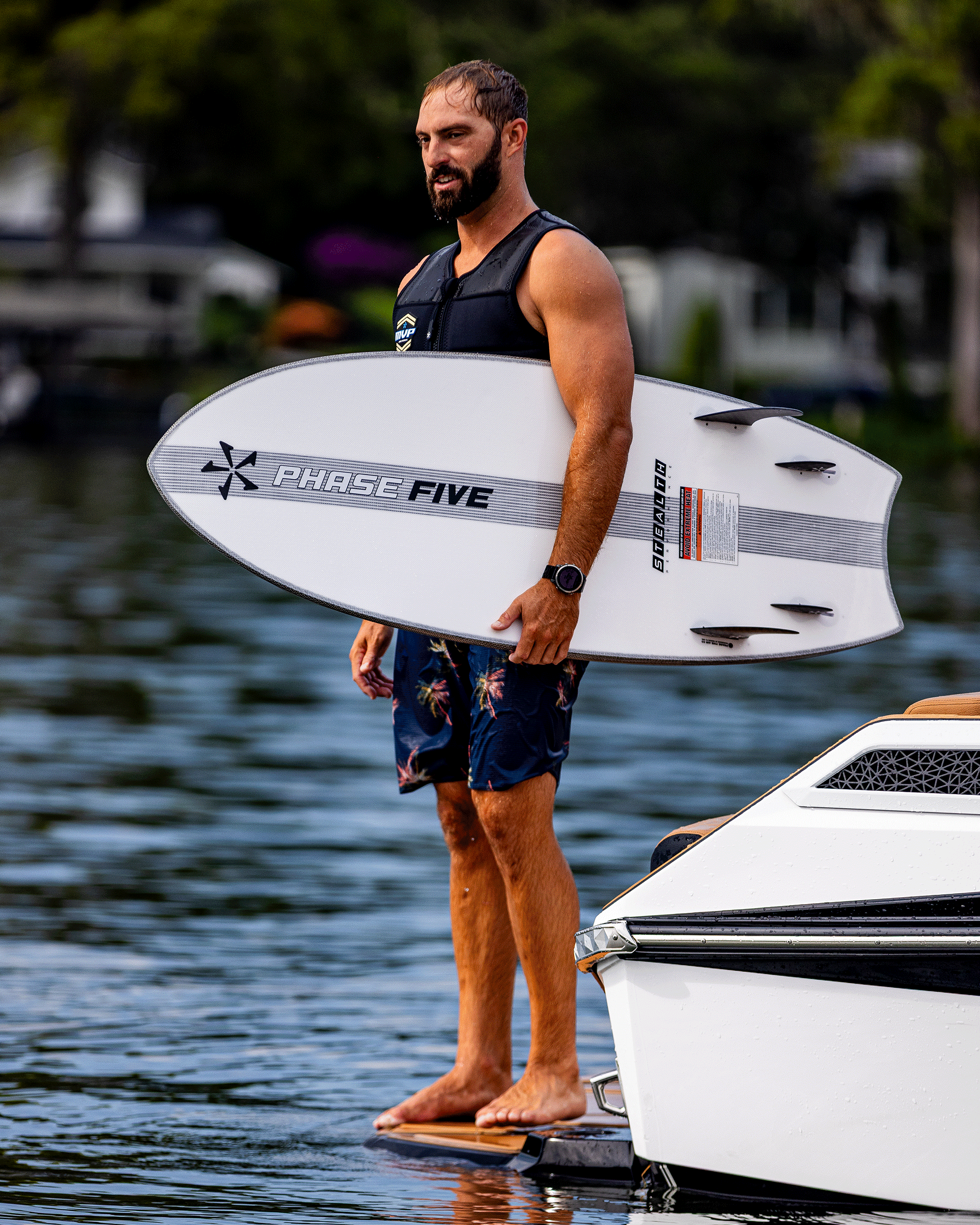 Phase Five Ahi Stealth Wakesurf Board 2026 - 88 Gear
