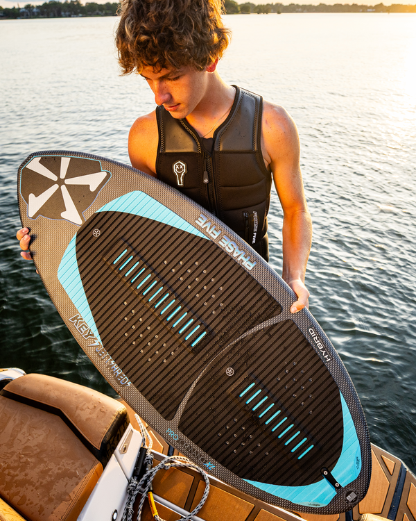 Phase Five Key Jett Shreds Wakesurf Board 2026 - 88 Gear