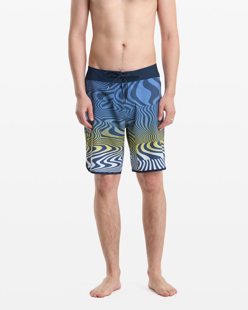 Volcom Men's Encounter Scallop Mod 19 Boardshorts - 88 Gear