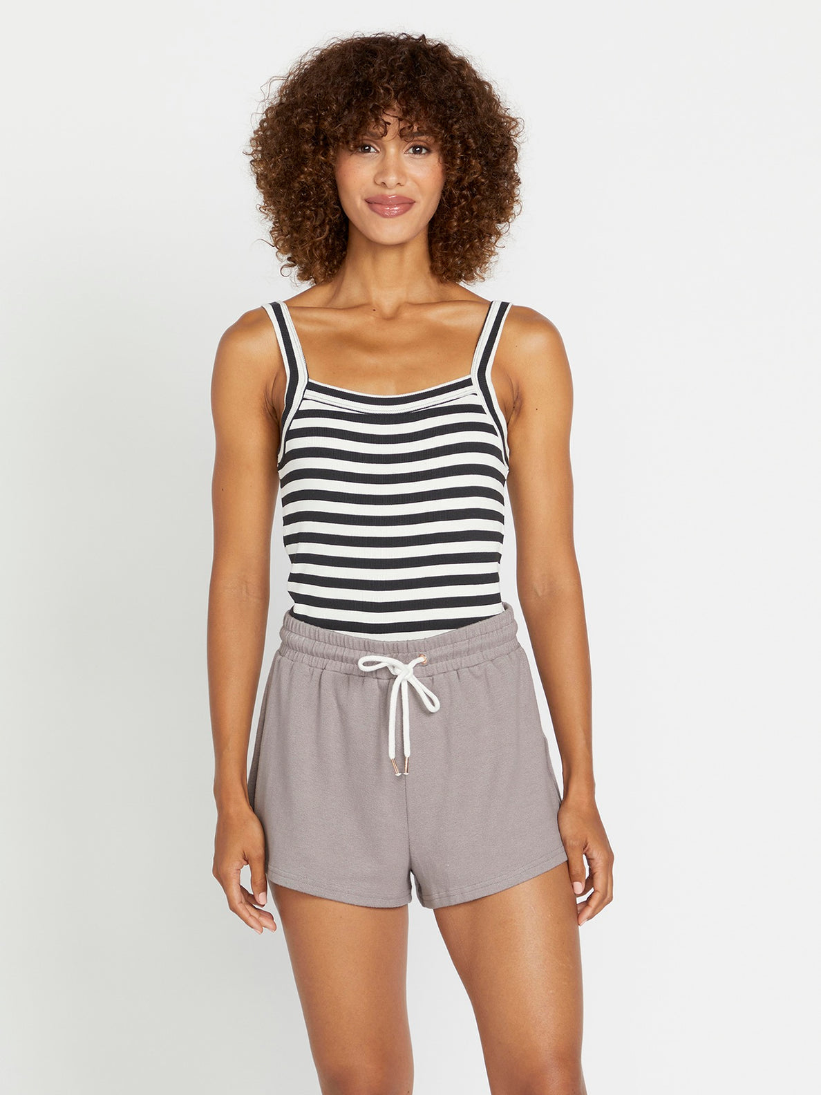 Volcom Lived In Lounge Fleece: Pantaloncini Morbidi Donna (Regular & Plus Size) - Tasche E Ricamo - 2