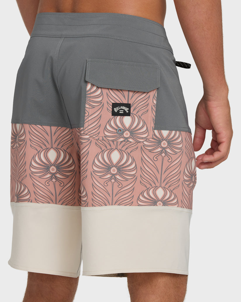 Billabong Tribong Pro 19" Boardshorts - 88 Gear