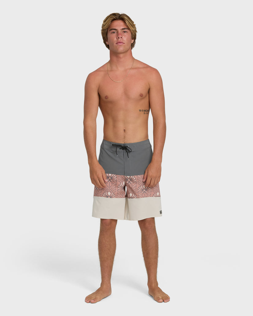 Billabong Tribong Pro 19" Boardshorts - 88 Gear