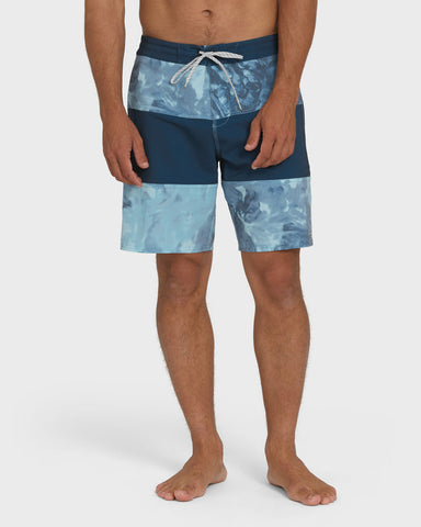 Billabong Tribong Lo Tide 18" Boardshorts - 88 Gear