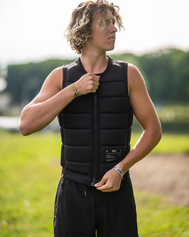 Follow P1 Traction Mens Impact Vest - 88 Gear