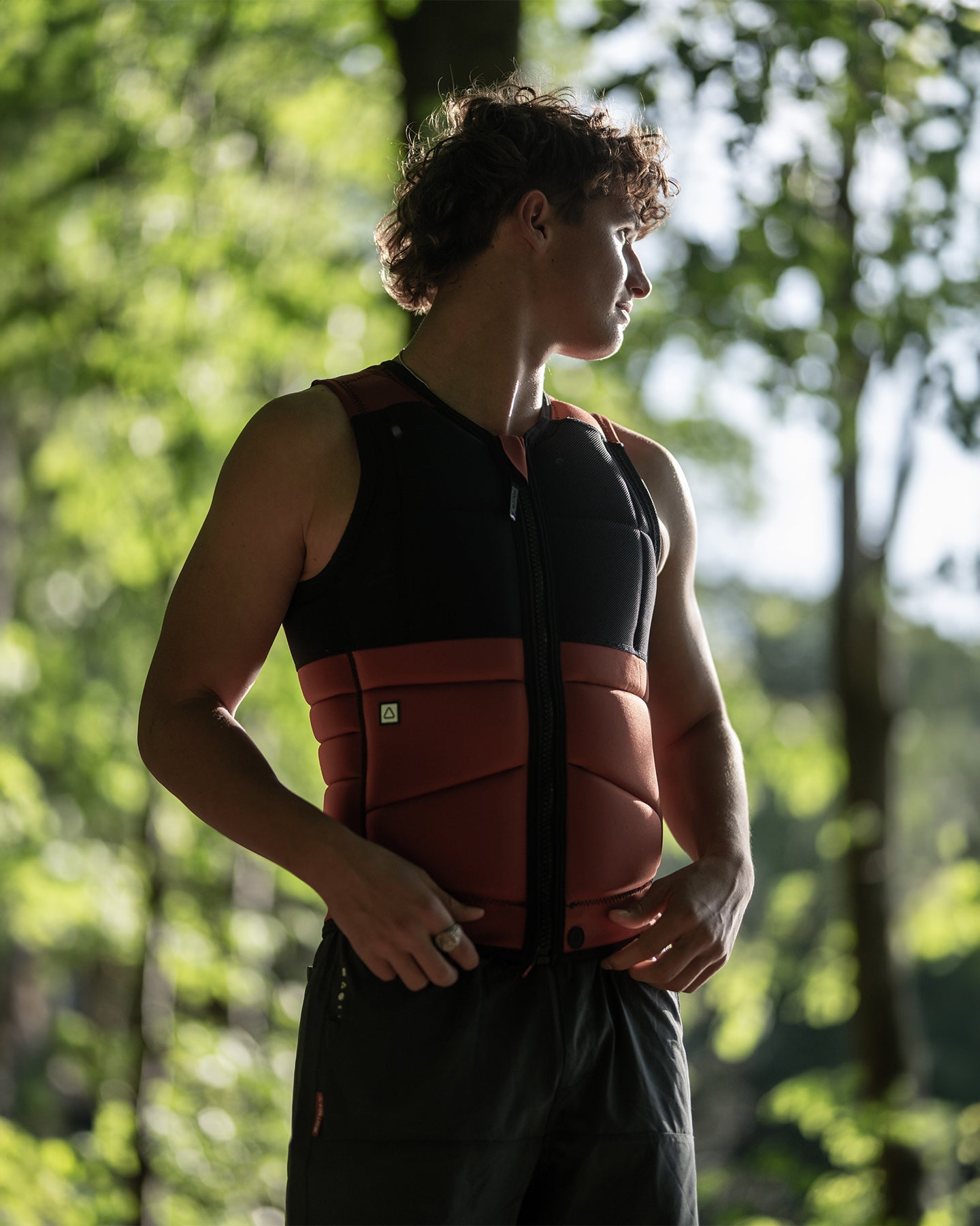 Follow Gratis Mens Impact Vest - 88 Gear