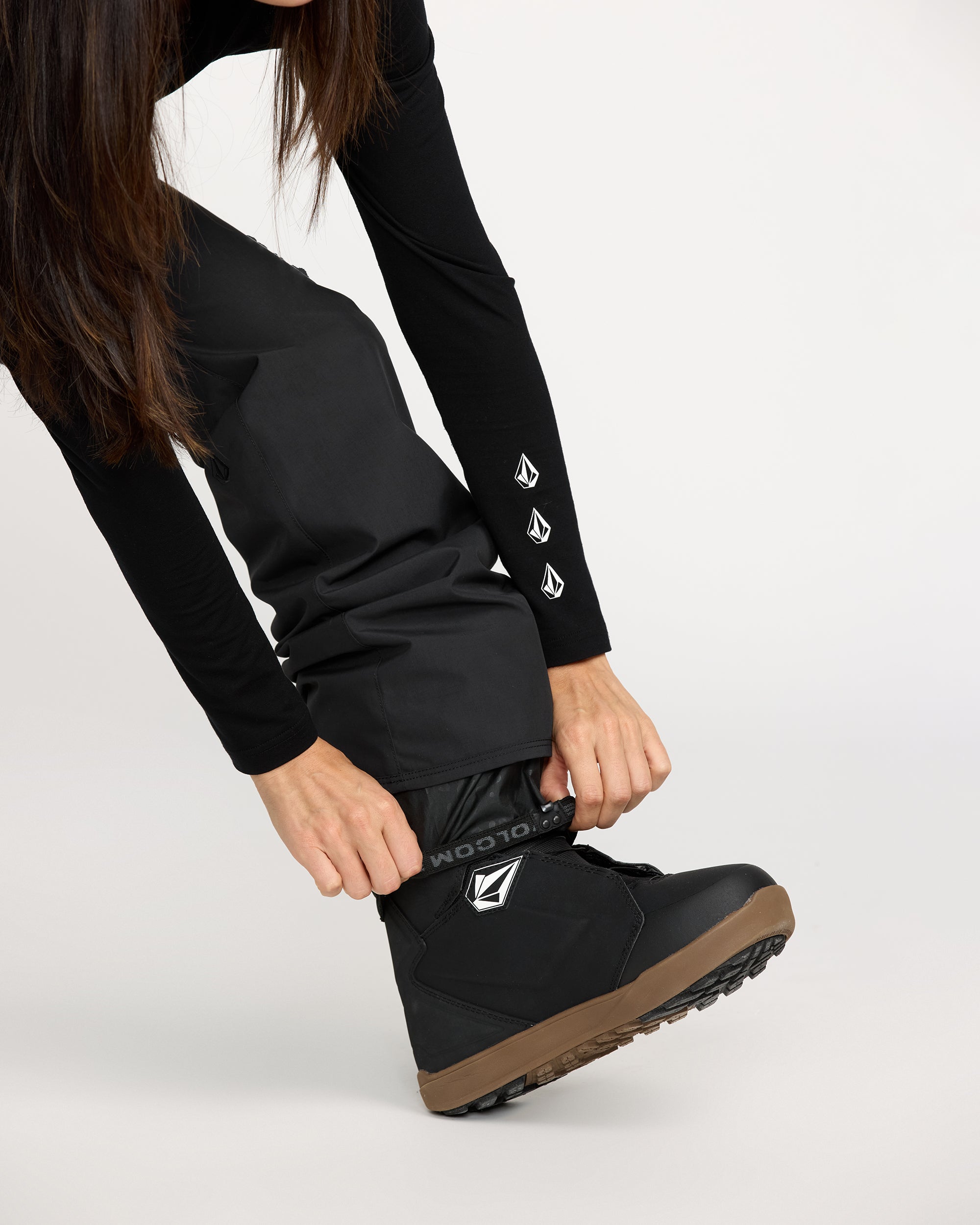 Volcom Hallen Women's Snow Pants - 88 Gear