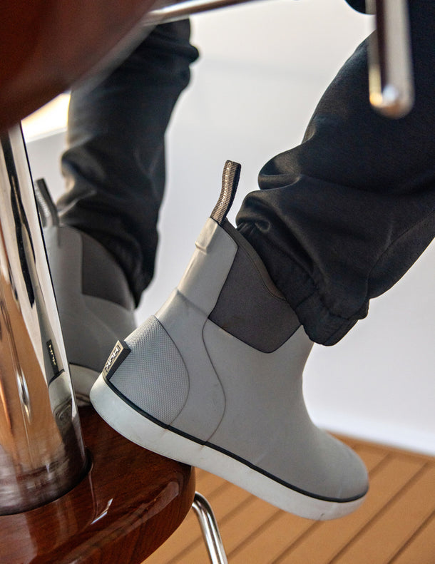 HUK Rogue Wave Boots - 88 Gear