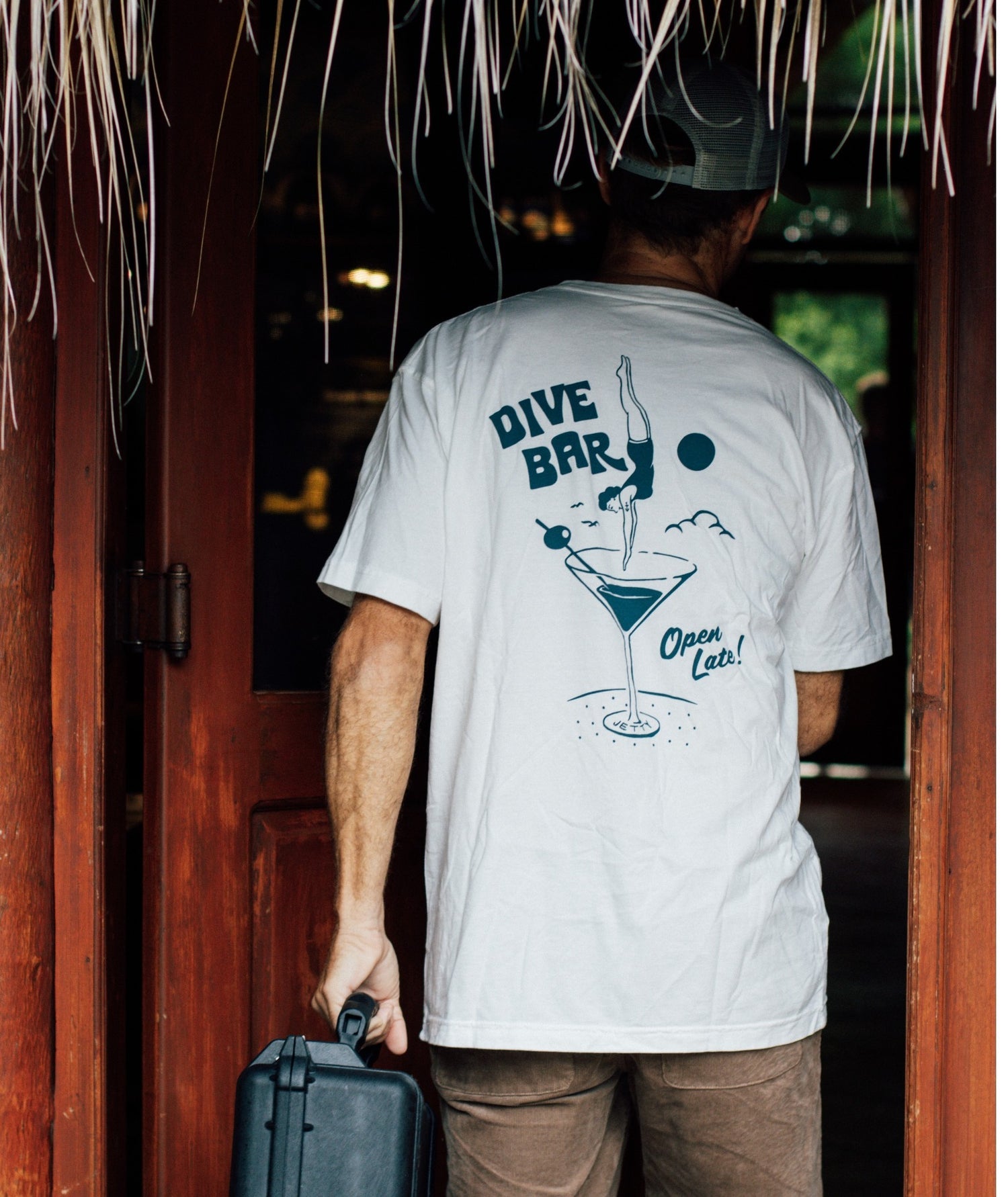 Jetty Dive Bar Tee Shirt - 88 Gear