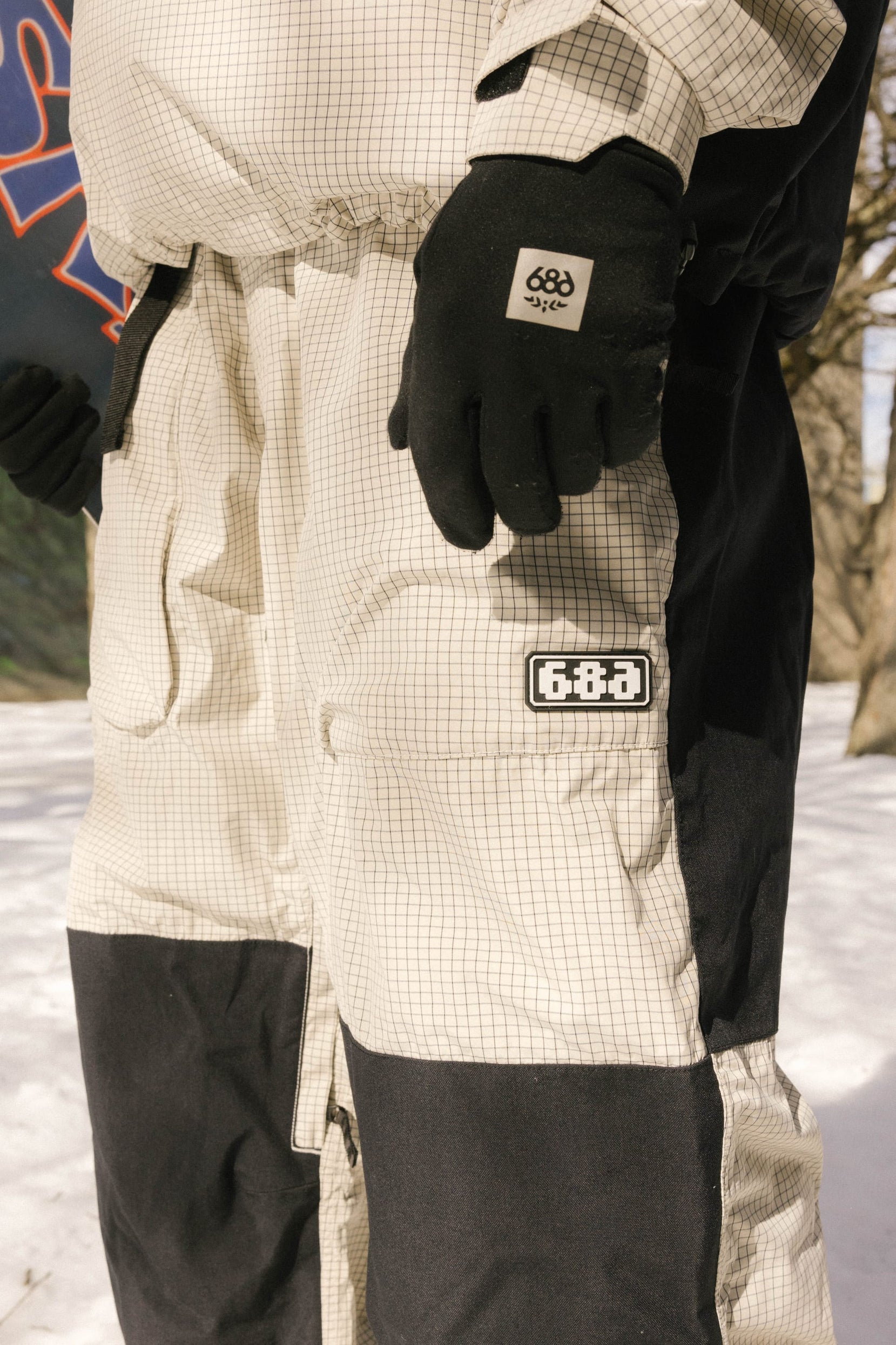 686 Men's 2.5L Ghost Snow Pants - 88 Gear