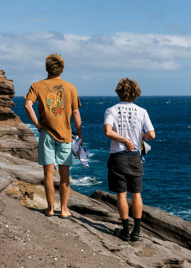 Vissla Lei'D Back Pocket Tee - 88 Gear