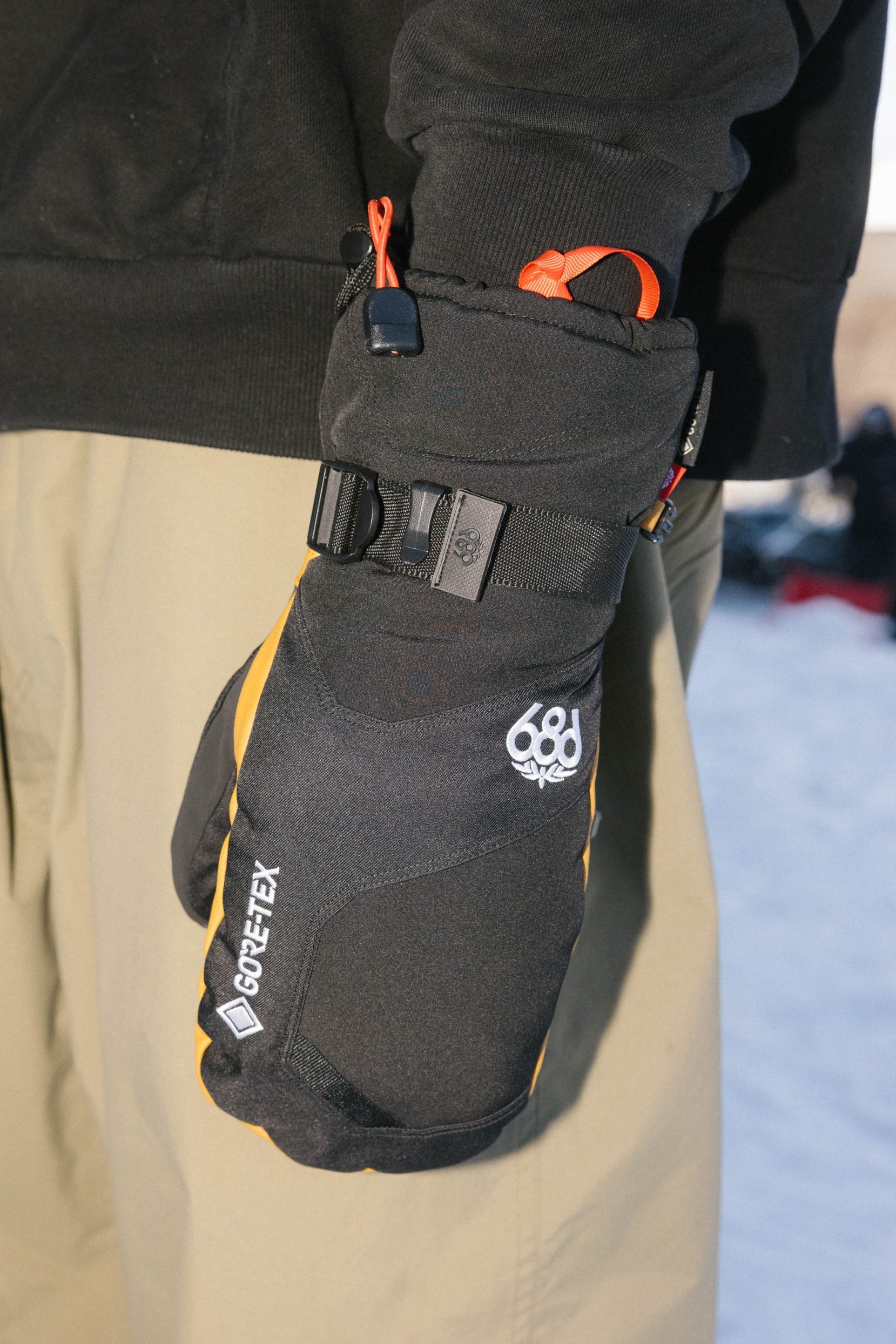 686 Men's Gore-Tex Leather Linear Mitts - 88 Gear