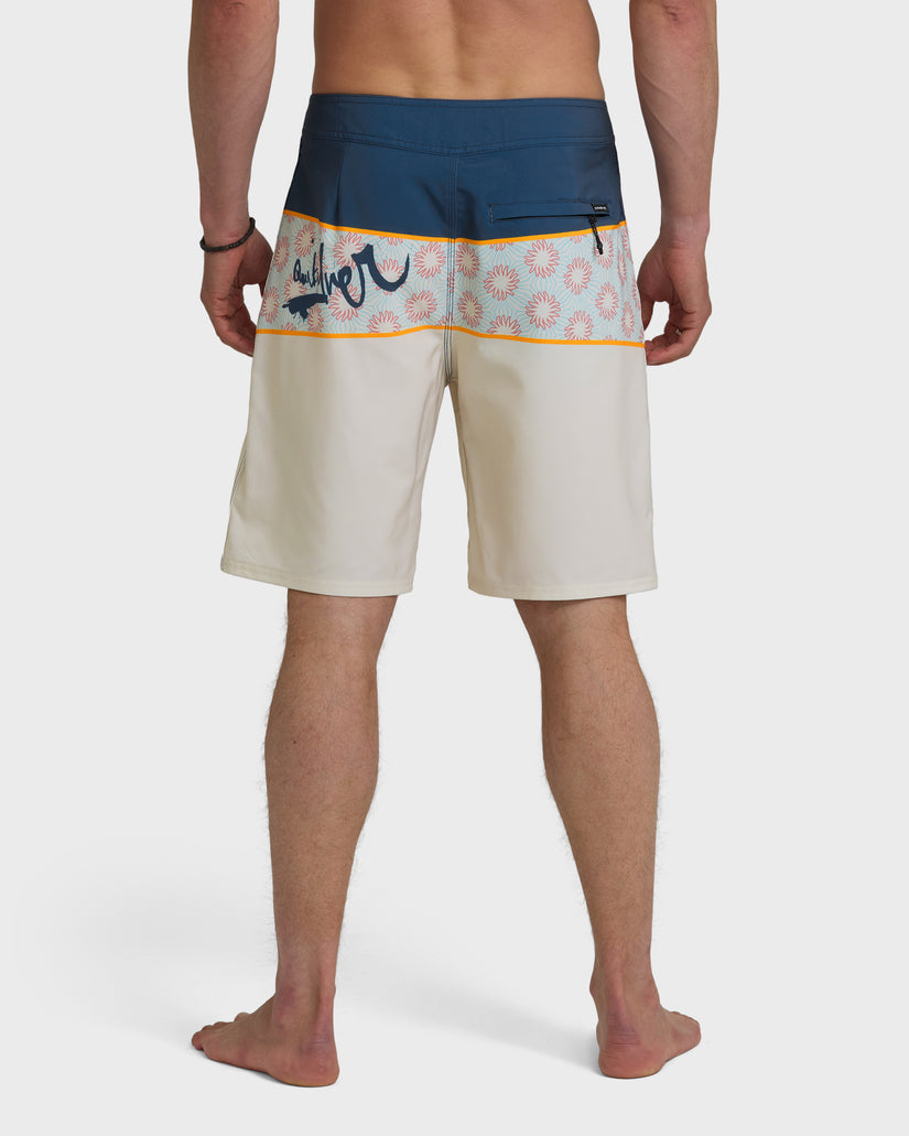 Quiksilver Surfsilk Panel 20" Boardshorts - 88 Gear