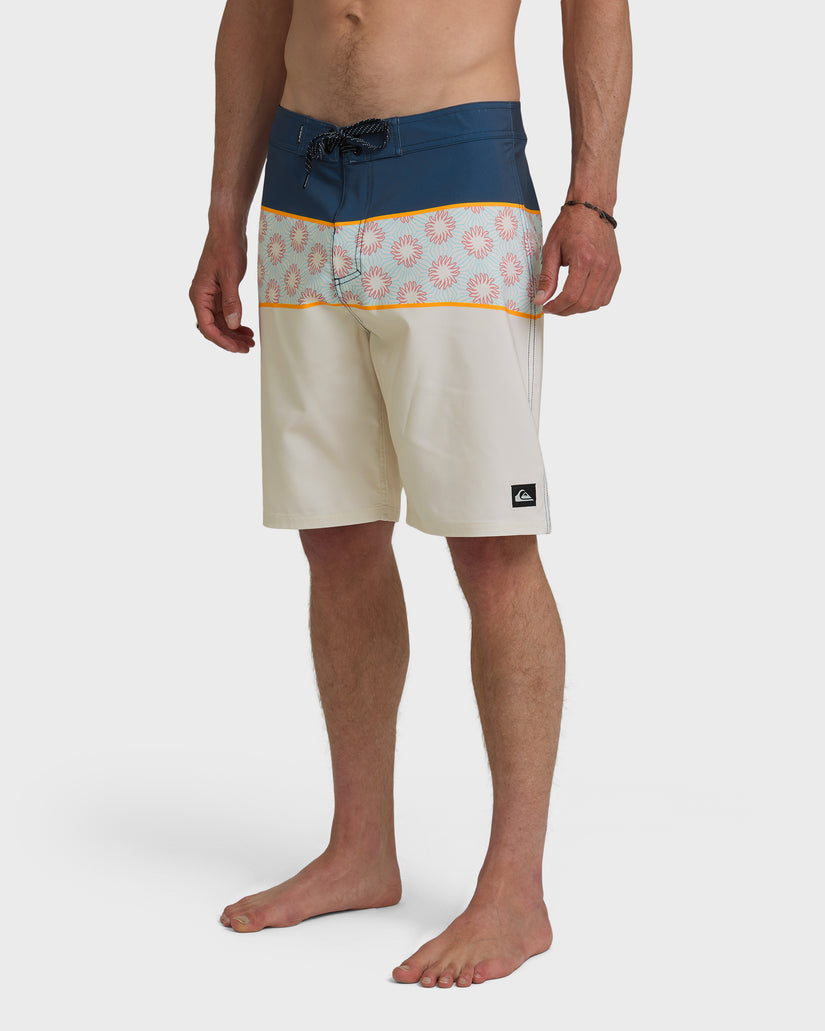 Quiksilver Surfsilk Panel 20" Boardshorts - 88 Gear