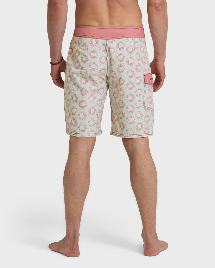 Quiksilver Ocean Mayhem 19" Boardshorts - 88 Gear