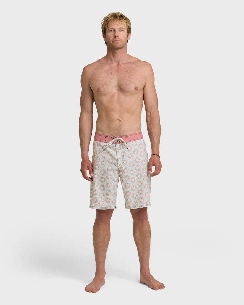 Quiksilver Ocean Mayhem 19" Boardshorts - 88 Gear