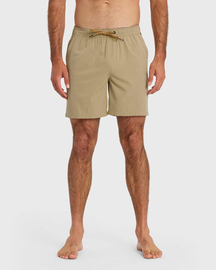 Quiksilver Taxer Amphibian 18" Hybrid Shorts