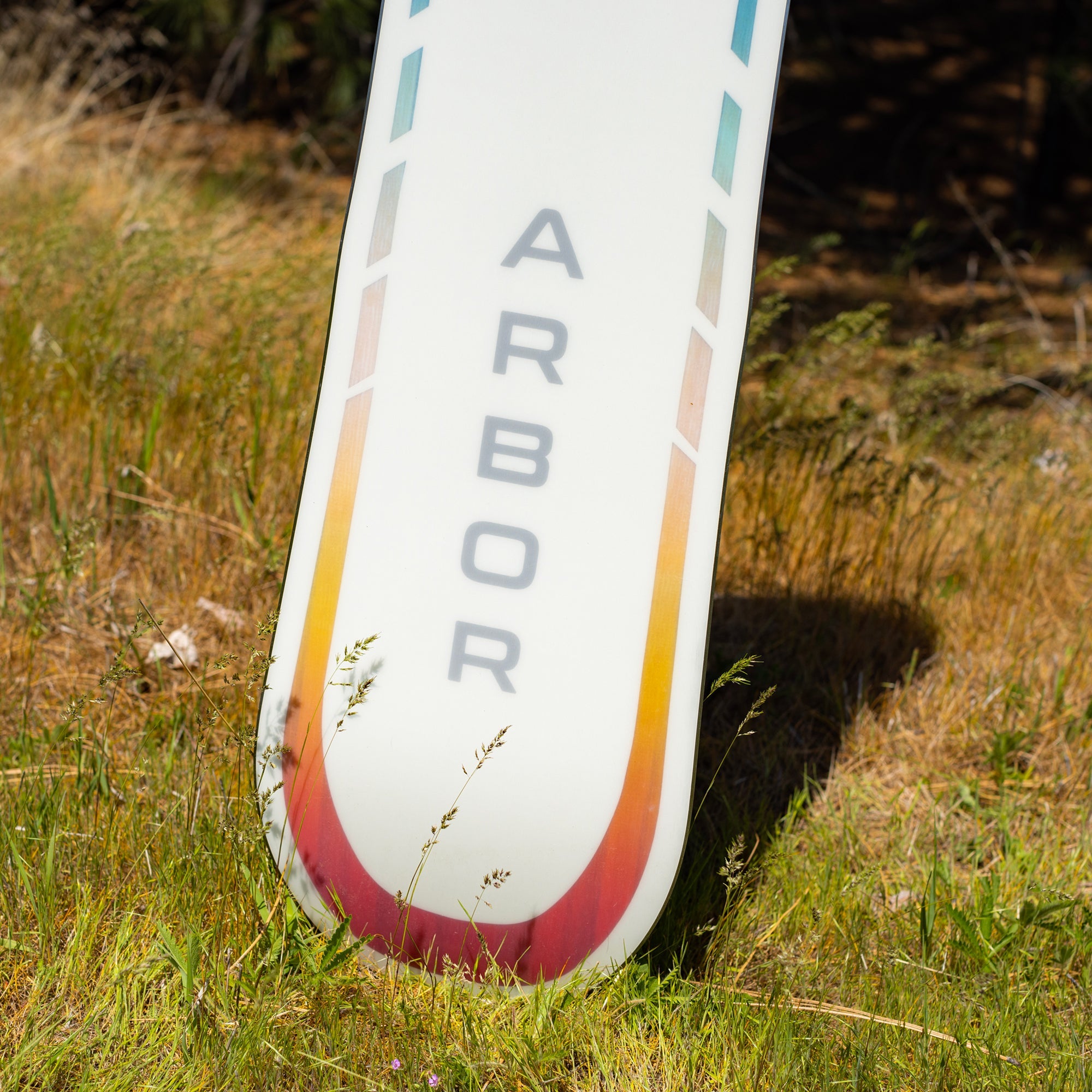 Arbor Mantra Camber Snowboard 2024 - 88 Gear