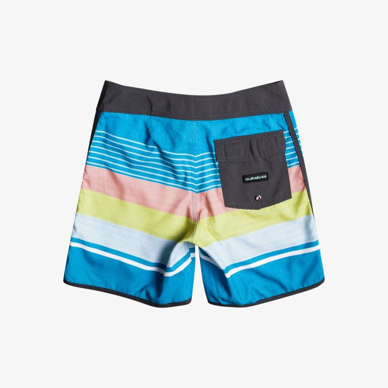 Quiksilver Everyday Scallop Youth 15" Boardshort - 88 Gear