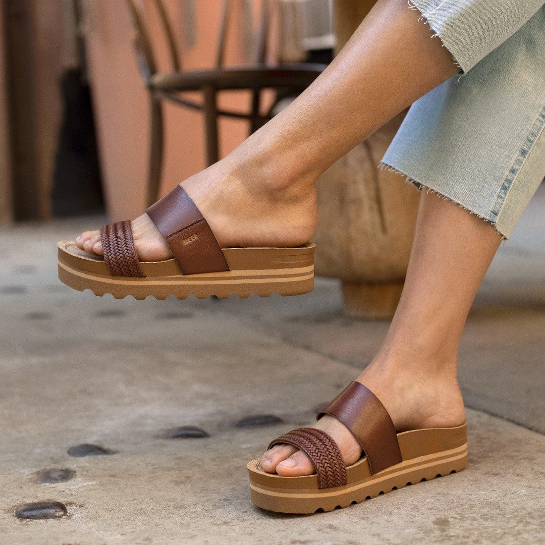 Reef Cushion Vista High Women's Sandals